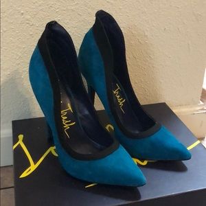 Beautiful Teal heels - London Trash